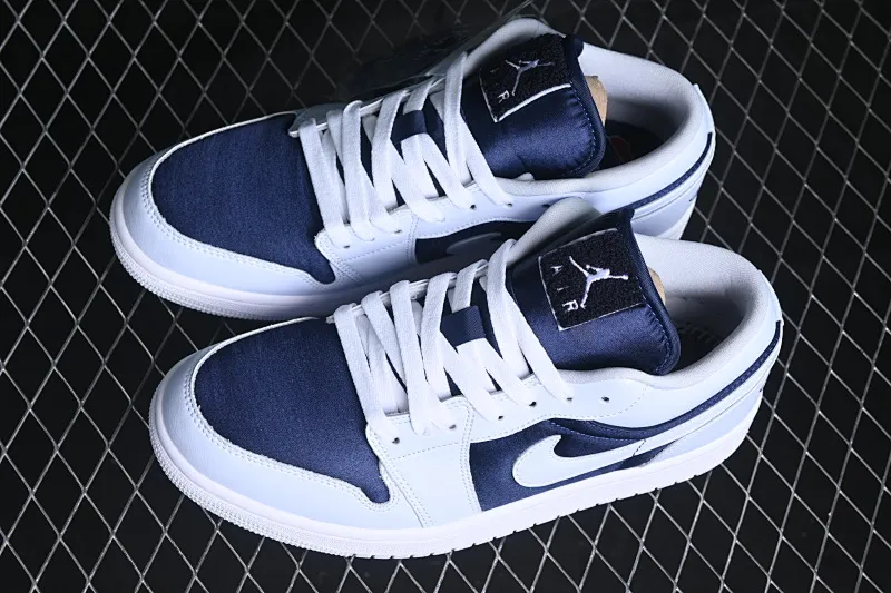 All categories Air Jordan Jordan series basketball shoes Air Jordan 1 Low Air Jordan 1 Low AJ1 Joe 1 silk navy blue low-top cultural casual sneakers FZ8778-044